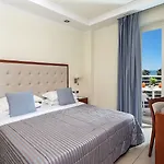 Ξενοδοχείο Olimpico 4*